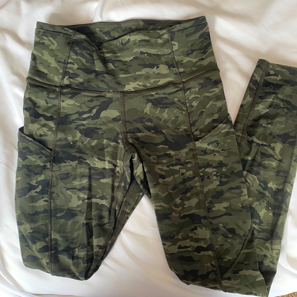 Lululemon leggings